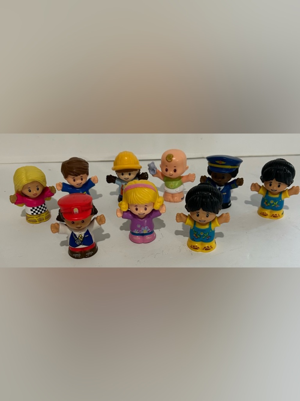 Mattel Fisher-Price Little People Figurines Replacement Lot Mixed Lot Of 9